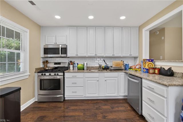 1441 37th ST A, Norfolk, VA 23508