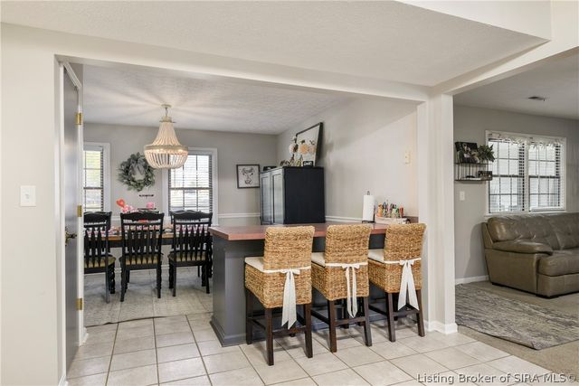 609 Catalpa Street, Sellersburg, IN 47172