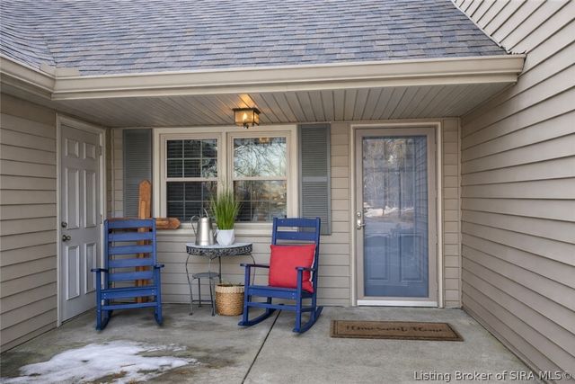 609 Catalpa Street, Sellersburg, IN 47172