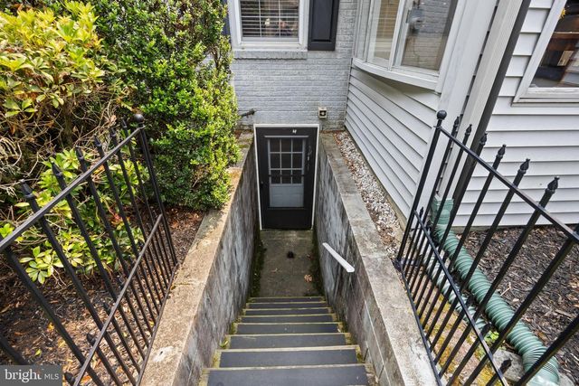 505 W CRYSTAL LAKE AVE, Haddon Township, NJ 08033