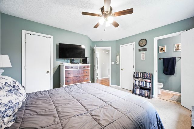 561 Danielle Dr, Clarksville, TN 37042