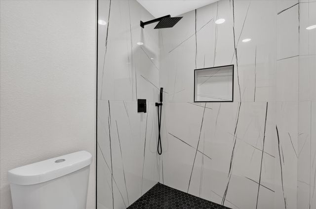 5922 volunteer Place, Rockwall, TX 75032