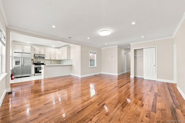 9511 92nd Street, Ozone Park, NY 11416