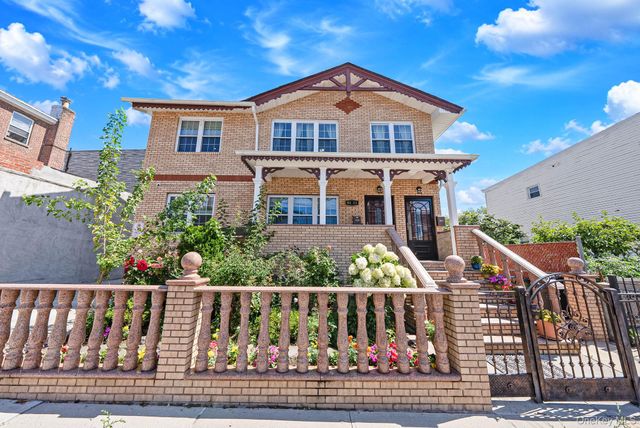 9511 92nd Street, Ozone Park, NY 11416