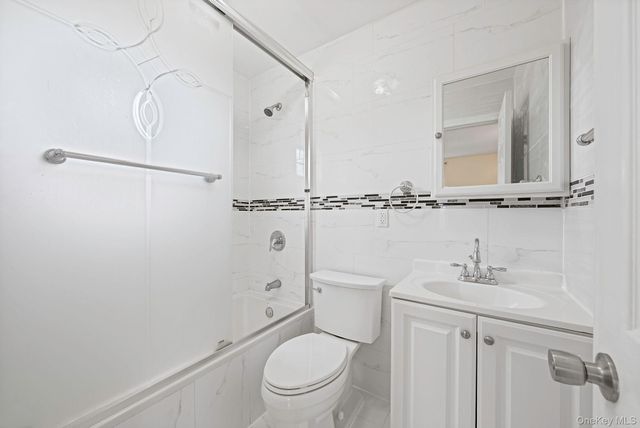 9511 92nd Street, Ozone Park, NY 11416