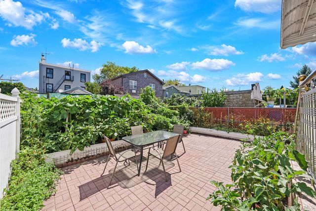 9511 92nd Street, Ozone Park, NY 11416