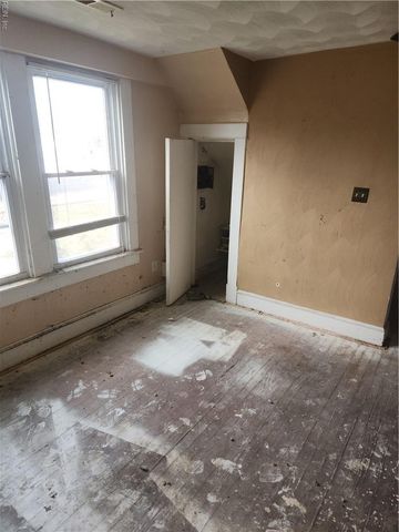 1714 Victoria BLVD, Hampton, VA 23661