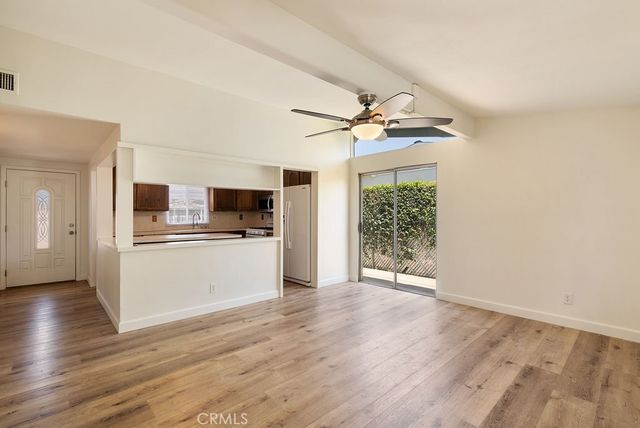 1230 N Aldenville, Covina, CA 91722