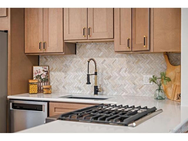 5475 S Lakeview St, Littleton, CO 80120