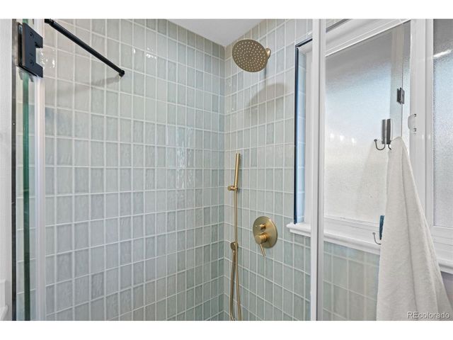 5475 S Lakeview St, Littleton, CO 80120