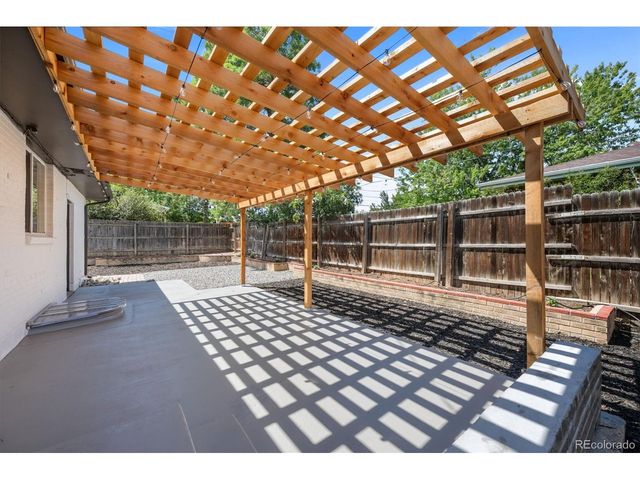 5475 S Lakeview St, Littleton, CO 80120