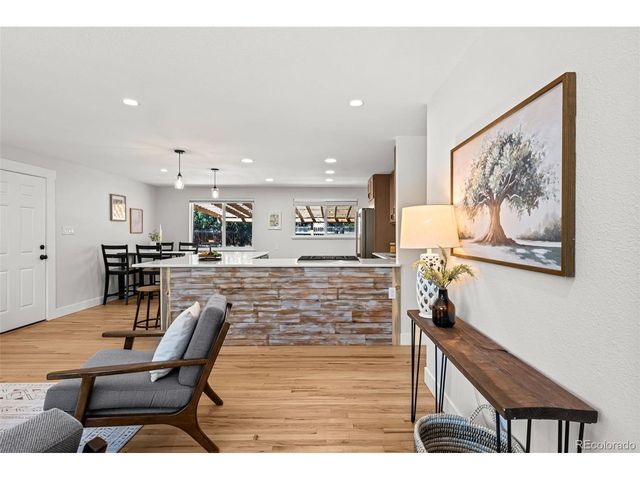 5475 S Lakeview St, Littleton, CO 80120