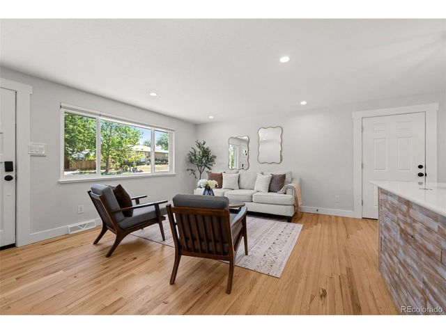 5475 S Lakeview St, Littleton, CO 80120