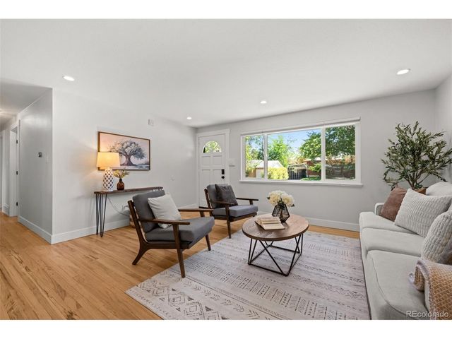 5475 S Lakeview St, Littleton, CO 80120