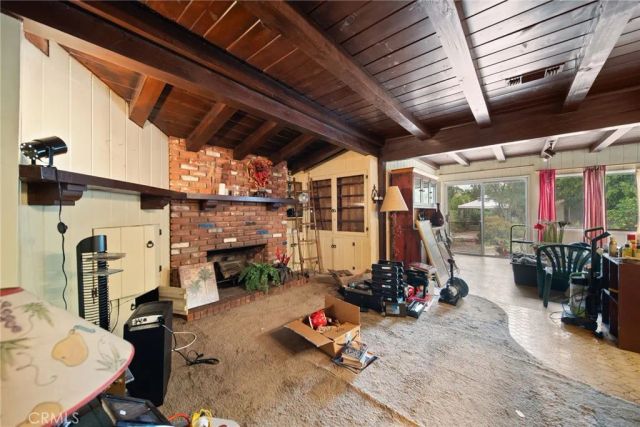 12415 Erwin Street, Valley Glen, CA 91606