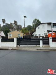 5344 Don Pio Drive, Woodland Hills (los Angeles), CA 91364