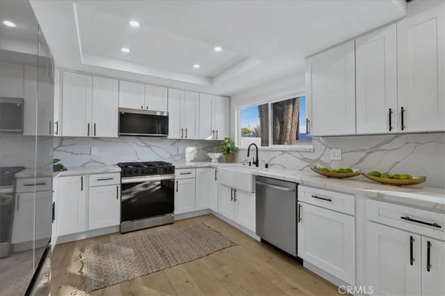 144 W Greenway Avenue, Orange, CA 92865