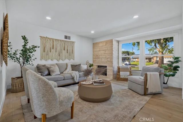 144 W Greenway Avenue, Orange, CA 92865