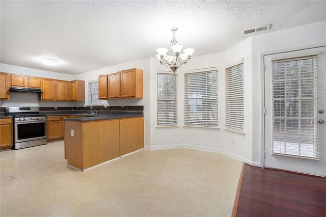 4639 Ruby Forrest Drive, Stone Mountain, GA 30083