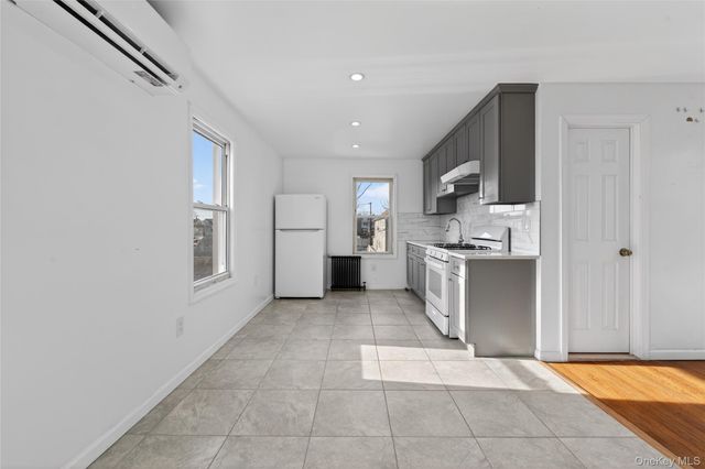 11550 134th Street, South Ozone Park, NY 11420