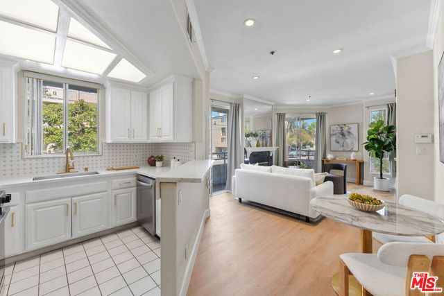 3603 Dunn Drive 102, Los Angeles, CA 90034