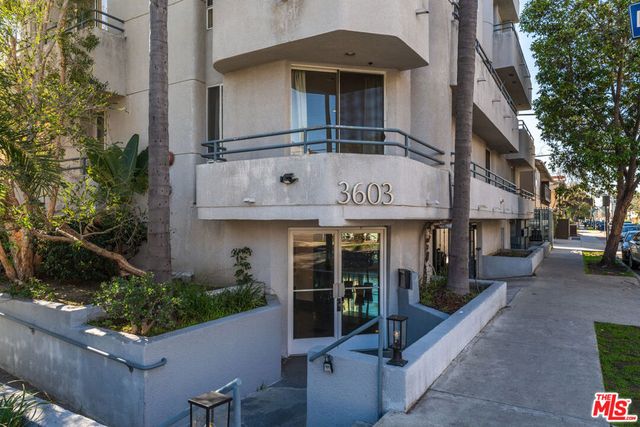 3603 Dunn Drive 102, Los Angeles, CA 90034