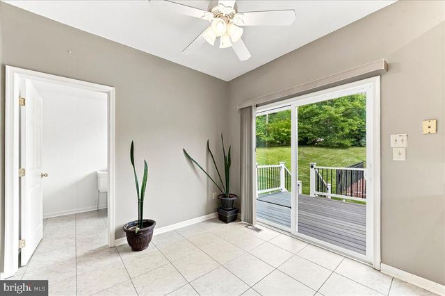 310 COUNTRY RIDGE DR, Royersford, PA 19468