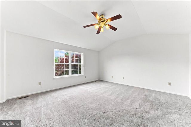 310 COUNTRY RIDGE DR, Royersford, PA 19468