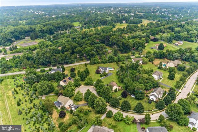310 COUNTRY RIDGE DR, Royersford, PA 19468