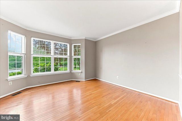 310 COUNTRY RIDGE DR, Royersford, PA 19468