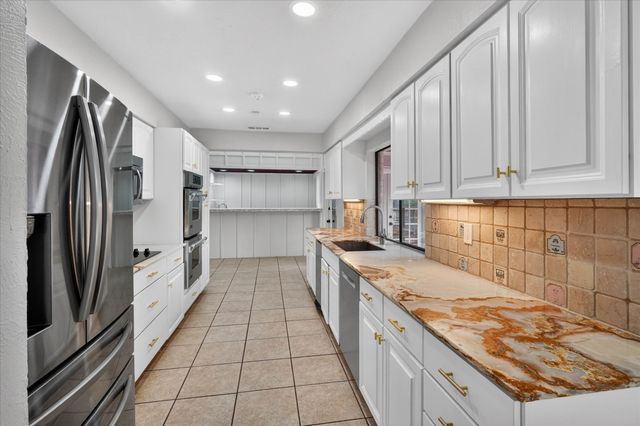 15808 Blue Fire Court, Dallas, TX 75248