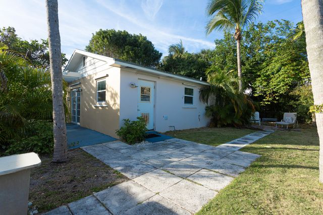 245 Cortez Road B, West Palm Beach, FL 33405