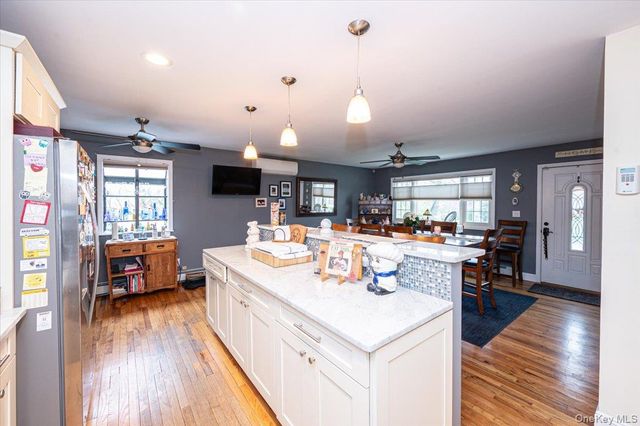 347 Lakeland Avenue, Sayville, NY 11782