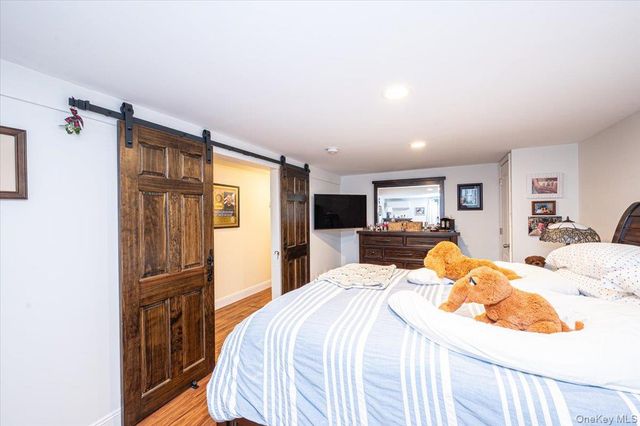 347 Lakeland Avenue, Sayville, NY 11782