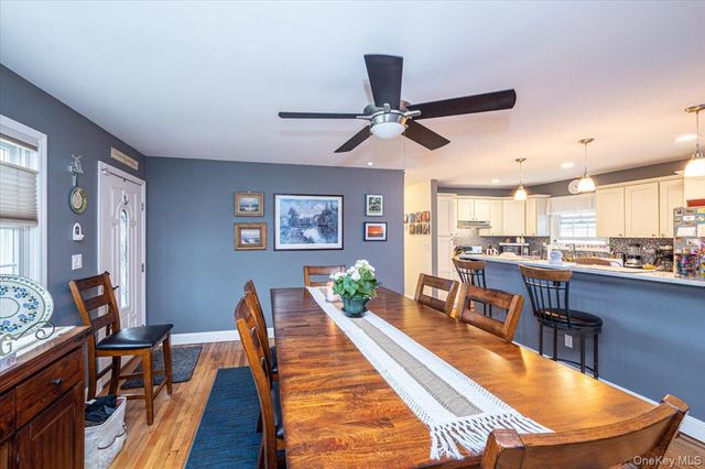 347 Lakeland Avenue, Sayville, NY 11782