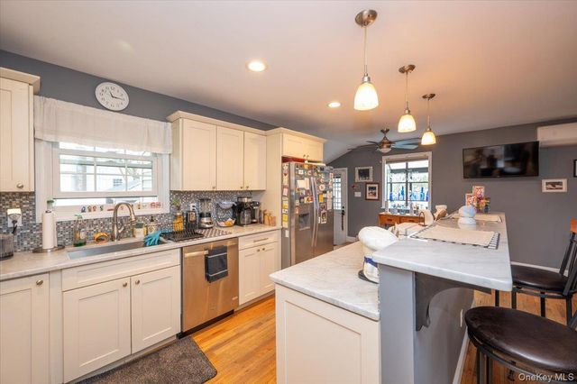 347 Lakeland Avenue, Sayville, NY 11782