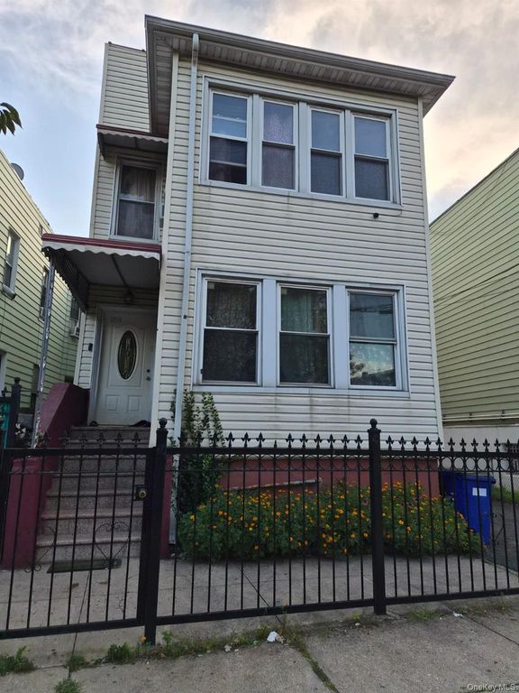 1153 Virginia Avenue, Bronx, NY 10472 — photo 2