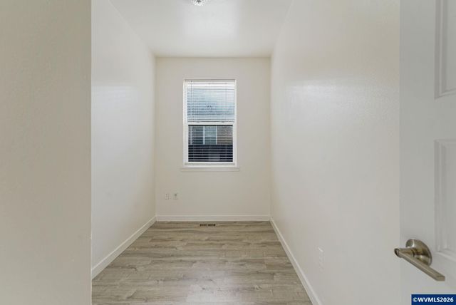 3824 Ryunkin St SE, Albany, OR 97322