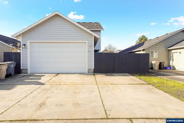3824 Ryunkin St SE, Albany, OR 97322