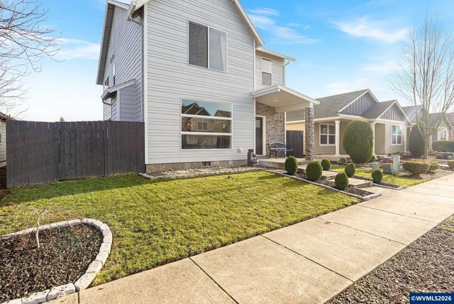 3824 Ryunkin St SE, Albany, OR 97322