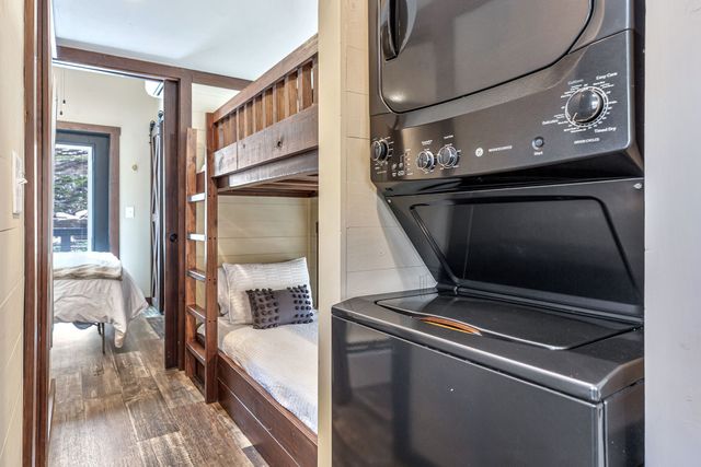 42 Oakleaf Trl, Tracy City, TN 37387