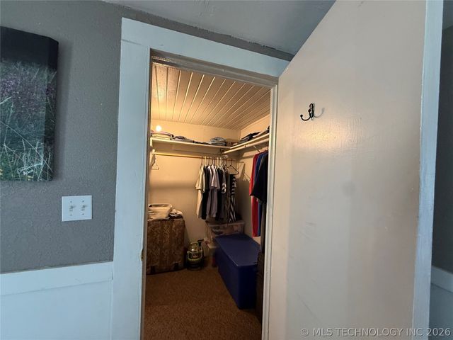 220 E Audd Avenue, Checotah, OK 74426