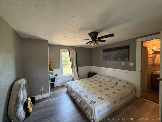 220 E Audd Avenue, Checotah, OK 74426