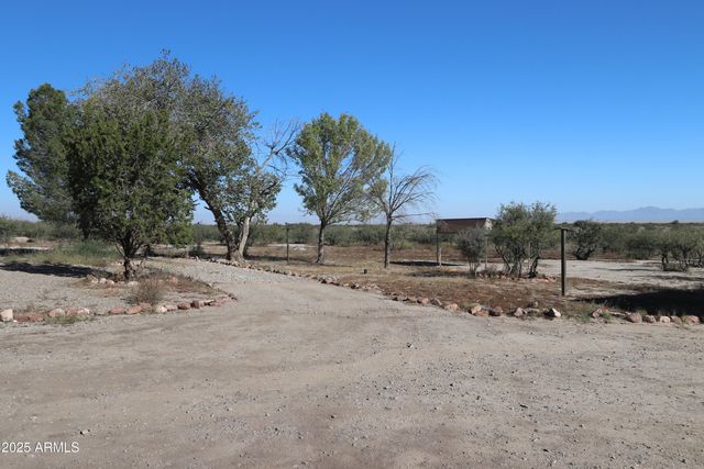 704 W CALLE CONNECTICUT --, Cochise, AZ 85606