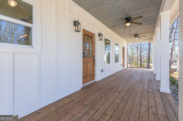 954 The Orchard Road, Clarkesville, GA 30523