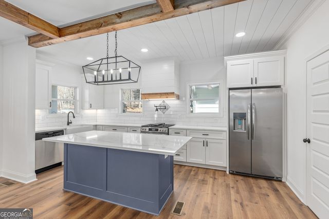 954 The Orchard Road, Clarkesville, GA 30523