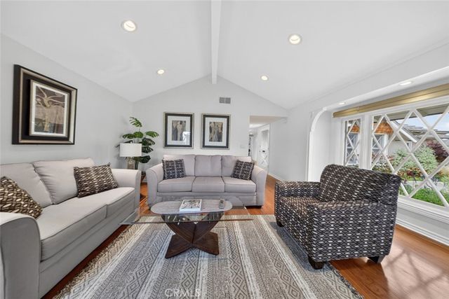 3342 Hillrose Drive, Rossmoor, CA 90720