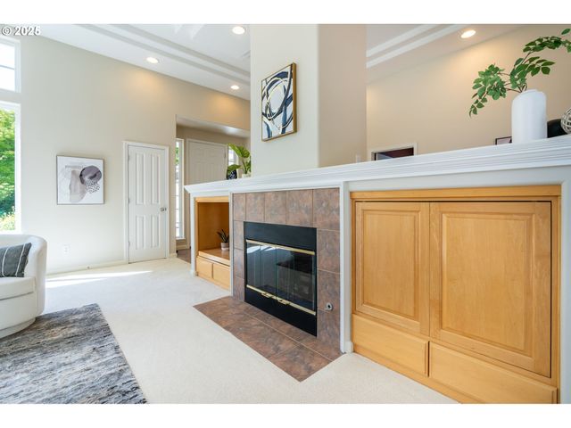 9614 Nw DURRETT St, Portland, OR 97229