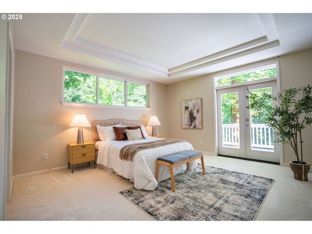 9614 Nw DURRETT St, Portland, OR 97229