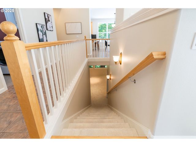 9614 Nw DURRETT St, Portland, OR 97229